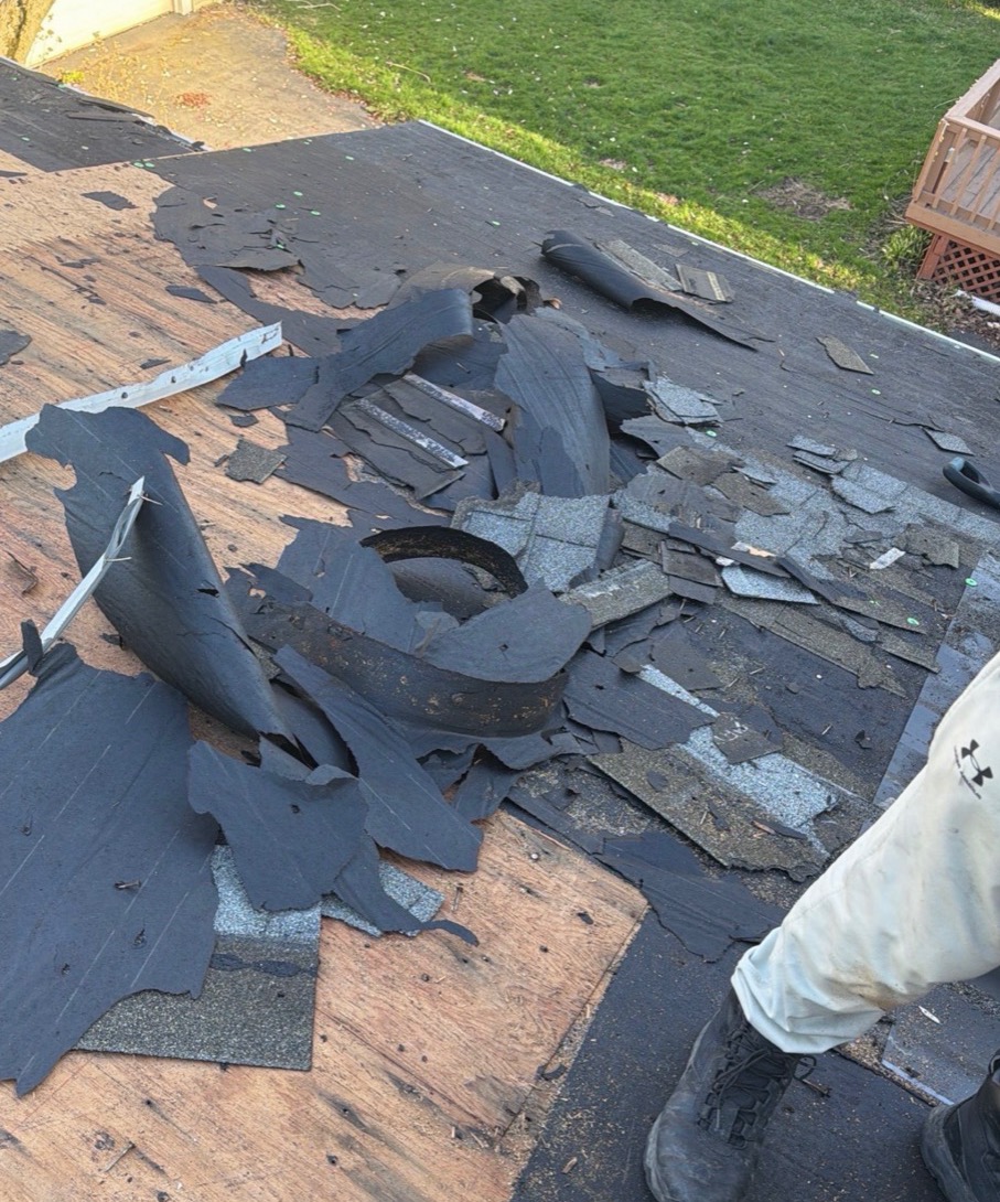 B&G and Sons roof job 1 tear-off with old roofing removed